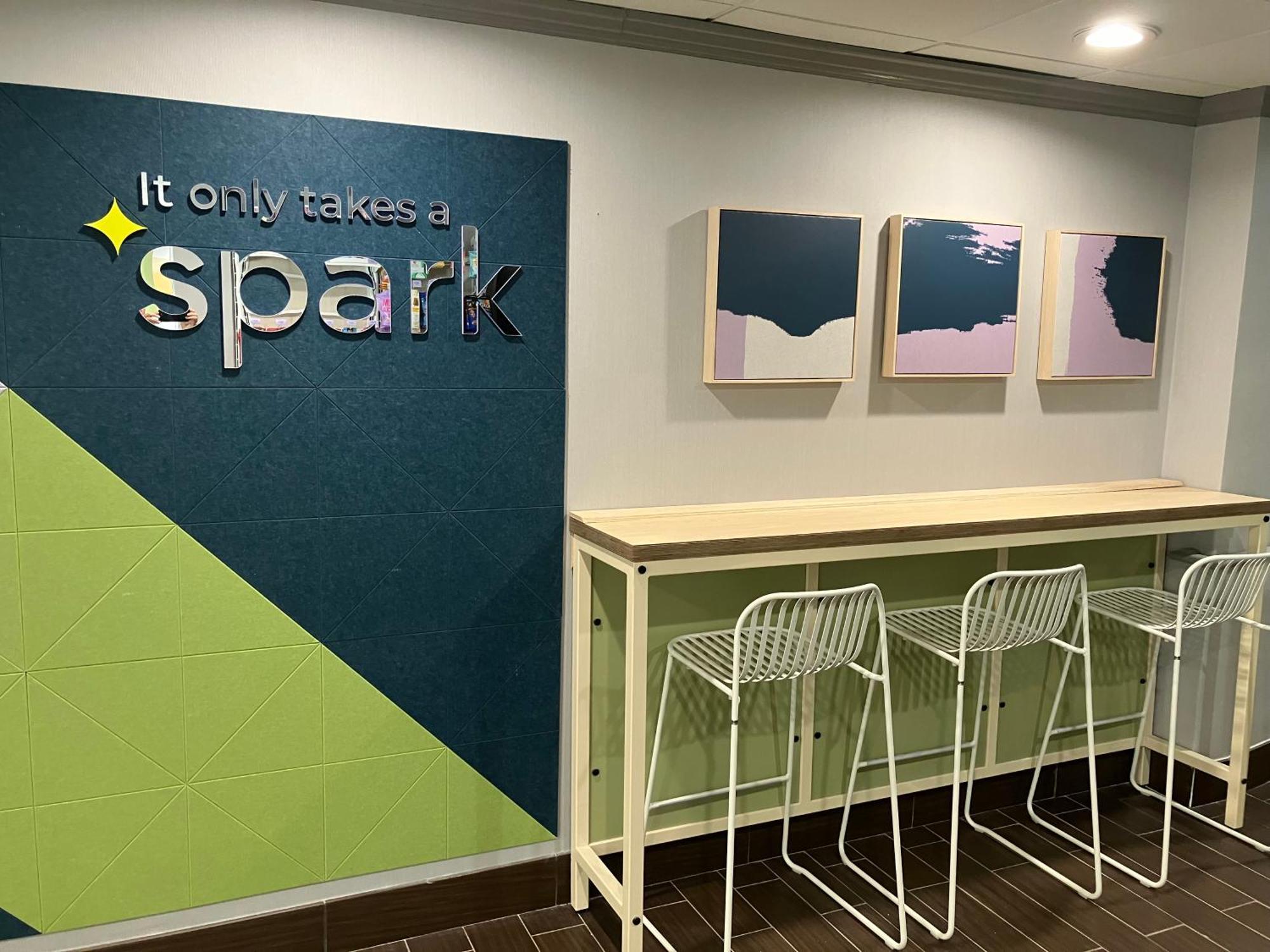 Spark By Hilton Clarks Summit Exterior photo